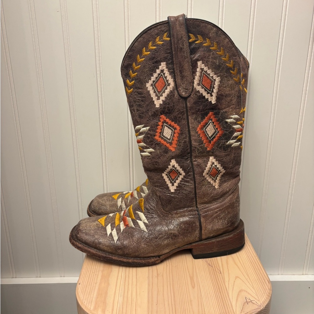 Ferrini Embroidered Leather Cowboy Boots size 7 women’s